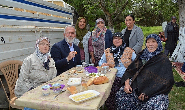 AK Parti Adayı Bahadır Yenişehirlioğlu Gökçeahmet Mahallesi hayrına katıldı