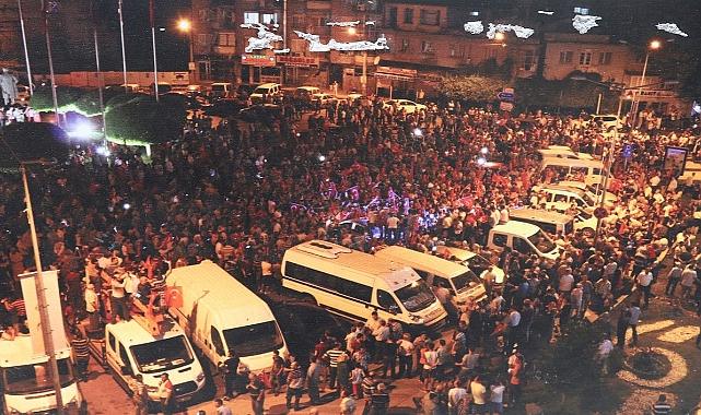 15 Temmuz şehitleri için dualar edildi, resim sergisi açıldı