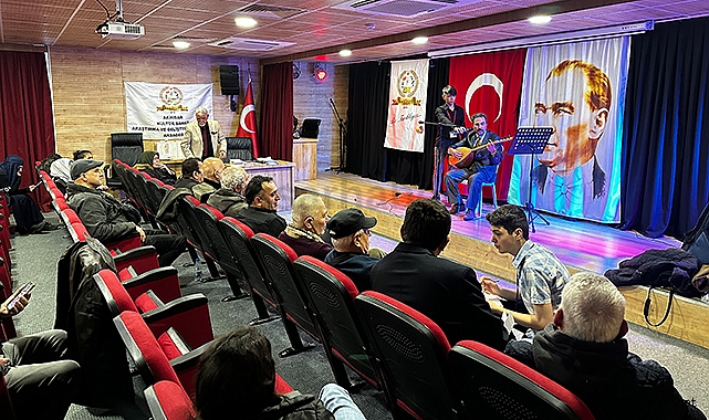 Akhisar'da şiir günleri devam ediyor