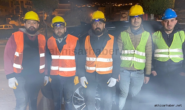 Akhisar Yapı Sanatları Esnaf Odasından 16 kişi deprem bölgesinde