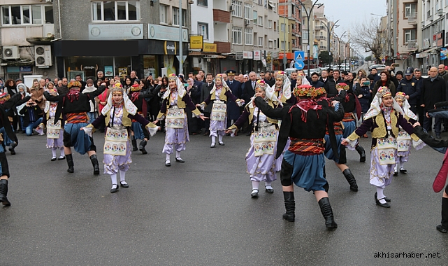 Atatürk'ün Akhisar'a Gelişinin 100.yılı kutlandı