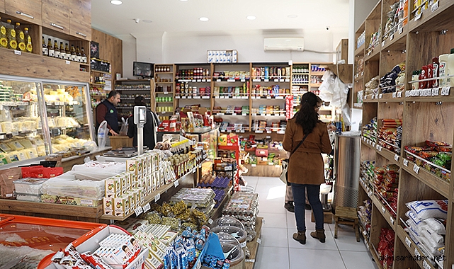 Zeynepköy Şarküteri'de enflasyona inat fiyatlar