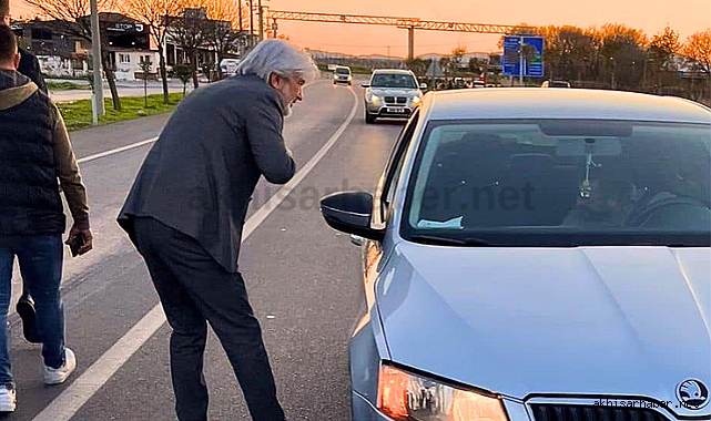 AK Parti Manisa İl Başkanı Salih Hızlı, Akhisar'da yolculara iftar ikramı yaptı