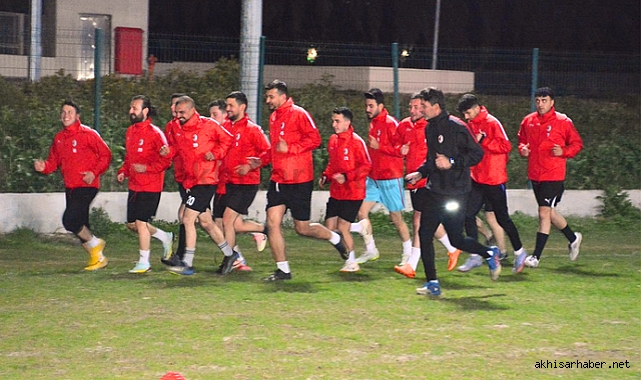 Akhisar 1922 SK yeşil sahaya ilk adımını attı!