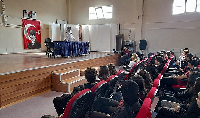 Akhisar'da okullarda diyabet eğitimi devam ediyor