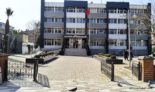 Akhisar Kaymakamlık ve Vergi Dairesi'ne tedbiren boşaltma kararı verildi