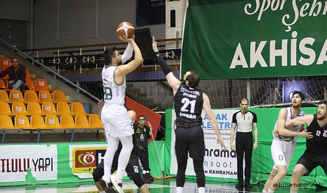 Akhisarlı devler, Tekirdağ deplasmanında fark yedi