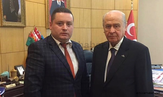 Akın Çakır, MHP Milletvekili aday adaylığına başvuru yapıyor