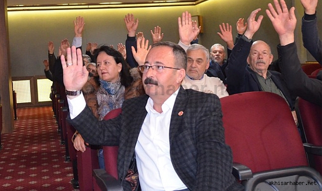 İhsan Gümüş 8.kez muhtarlar başkanı oldu