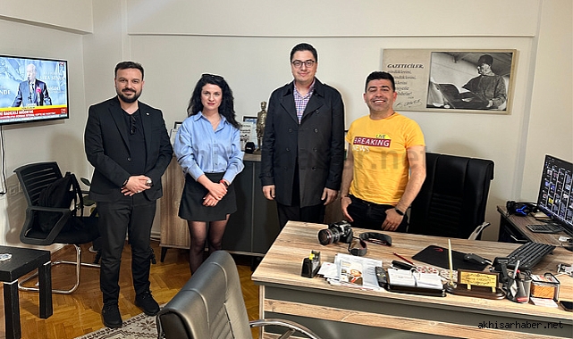 AK Parti'den Akhisar Haber NET'e ziyaret