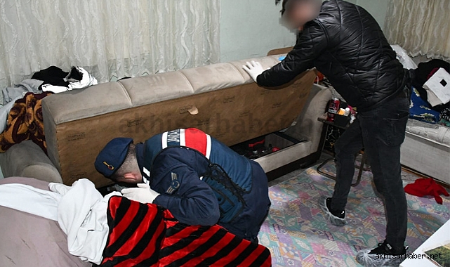 Akhisar'da uyuşturucu operasyonu 25 şüpheli yakalandı