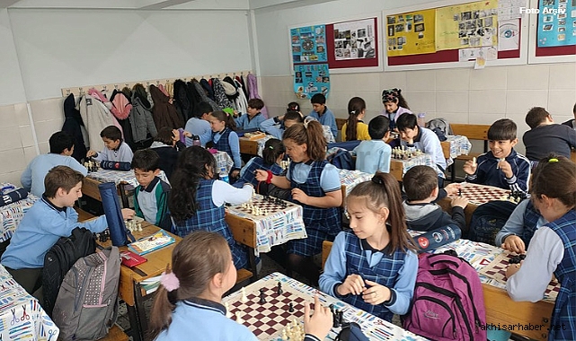 Akhisar'daki ilkokullarda spor dalı eğitimi projesi devam ediyor