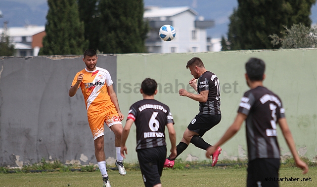 Karabulutspor evinde Süleymanlı ile 1-1 berabere kaldı