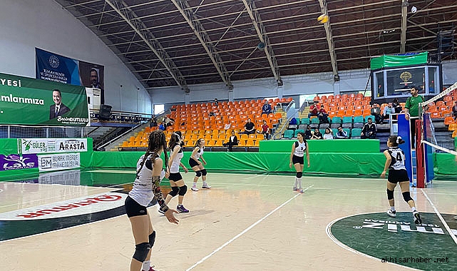 19 Mayıs sportif etkinlikleri 600 öğrencinin katılımı ile yapıldı