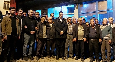 AK Parti'den bir gecede 4 köye çıkarma