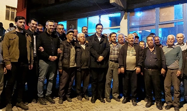 AK Parti'den bir gecede 4 köye çıkarma