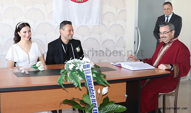 Akhisar eski bölge trafik amir vekili dünya evine girdi