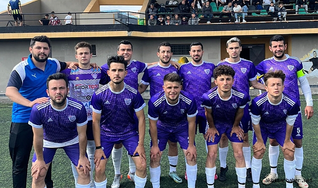 Akhisargücü Futbol'da devreyi lider bitirdi