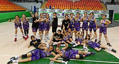 Akhisargücü perileri Turgutlu'yu 60-21 yendi