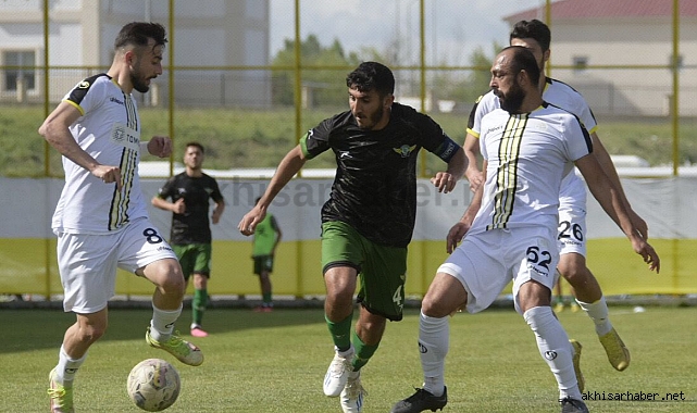 Akhisarspor, son lig maçında 3-0 yenildi