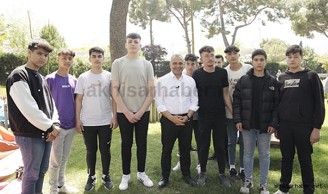 Ali Uçak, Geleceği gençlerle inşa edeceğiz