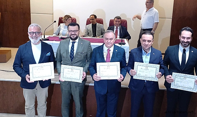 Cumhur İttifakı Manisa Milletvekilleri mazbatalarını aldılar