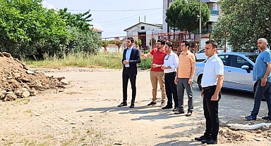 Depremin ardından yıkılan Atatürk Ortaokulu'nda ilk çalışma