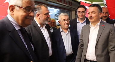Eski Tarım ve Orman Bakanı Pakdemirli Akhisar'da destek istedi