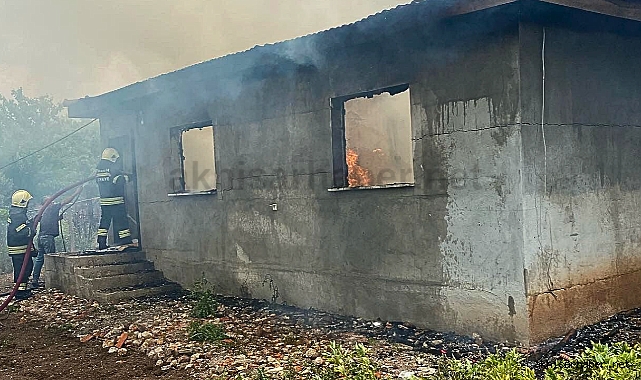 Karabörklü Mahallesindeki ev yangını korkuttu