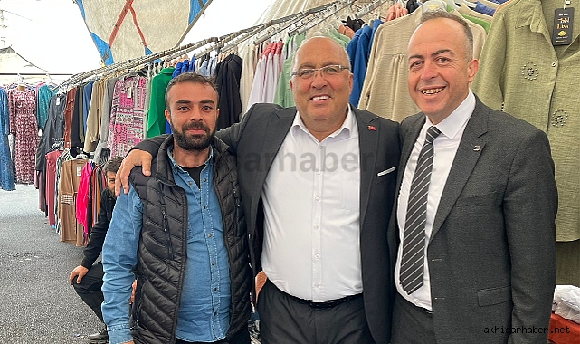 Pazarcılar Federasyonu Genel Başkanı Akhisar'da esnafa müjdeler verdi