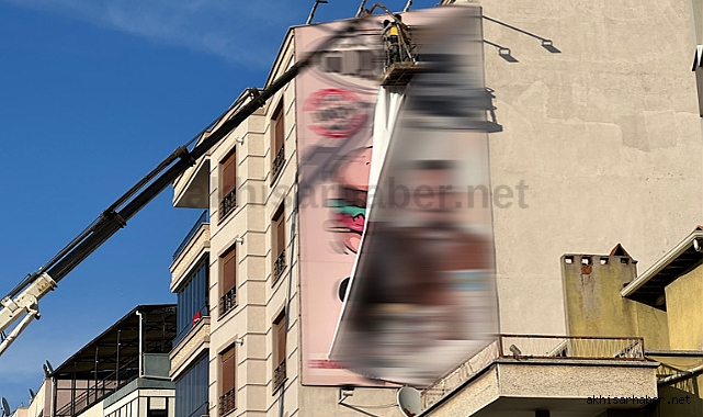 Seçim yasakları başladı! Akhisar'da afişler kaldırılıyor