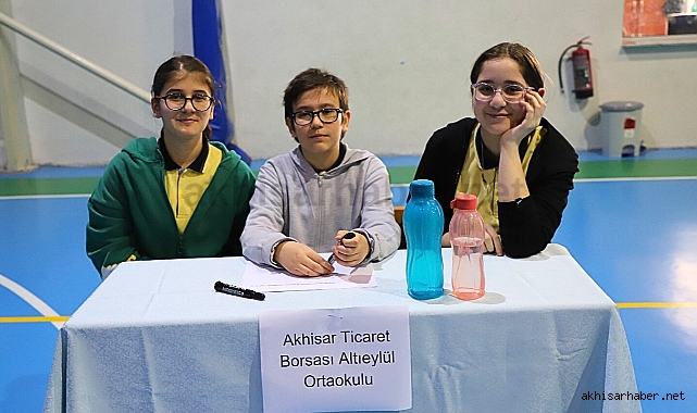 Ticaret Borsası Altı Eylül Ortaokulu bilgi yarışmasında birinci oldu