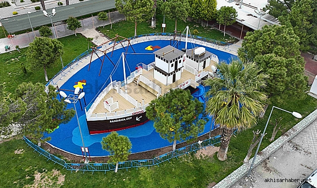 Akhisar Belediyesi Yeşil Alan ve Park Sayısını 330'a çıkardı