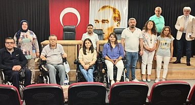Engelliler Meclisinde Yeliz Dedeoğlu güven tazeledi