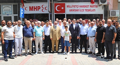 MHP Akhisar İlçe Teşkilatında bayramlaşma