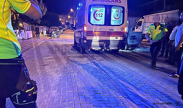 Önüne köpek çıkan motosiklet sürücüsü kaza yaptı 3 yaralı