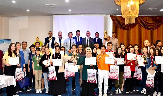 Şehrim Benim Evim Bilgi Yarışmasında Akhisar il ikincisi çıkardı