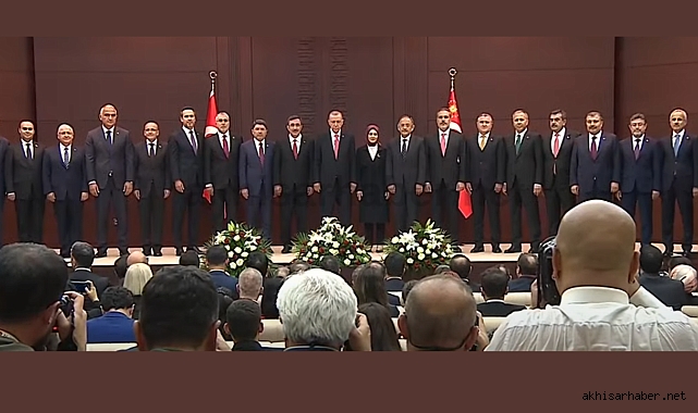 Yeni kabine açıklandı! İşte o isimler