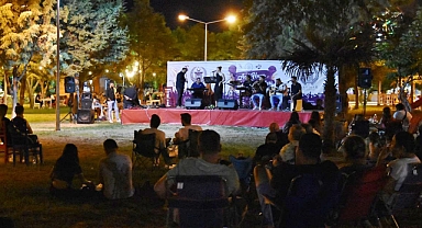 Açık hava yaz konserleri şehre farklı bir renk katıyor