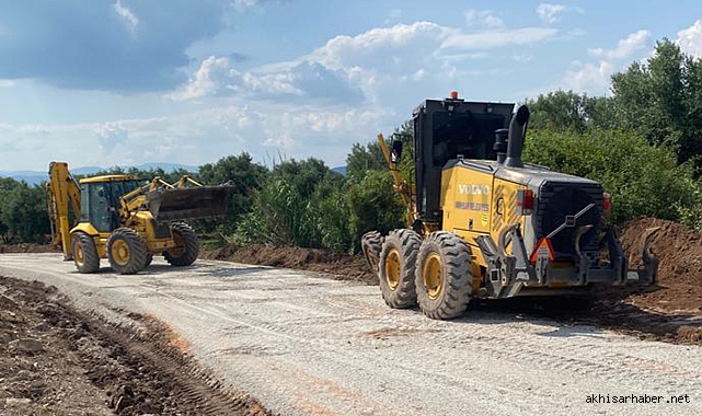 Akhisar Belediyesi, Çamönü-Balıkesir Sındırgı Bağlantı Yolunu Yeniledi