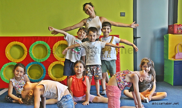 Akhisar Belediyesi'nin Yaz Spor Okullarına Yoğun İlgi