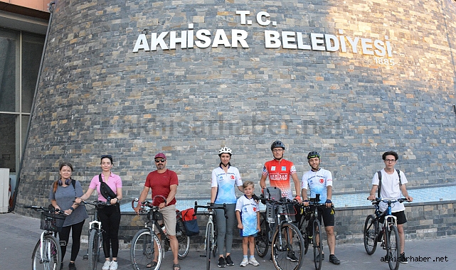 Akhisarlı bisikletçiler trafik terörüne dur dedi