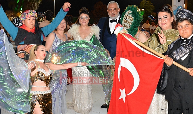 Ali Ege Bunar’ın sünnet töreni renkli görüntülere sahne oldu