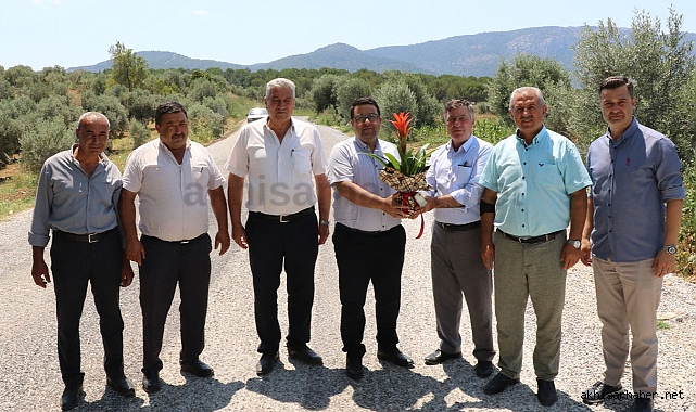 Gölmarmaralı Muhtarlar Asfalt Çalışmalarından Memnun