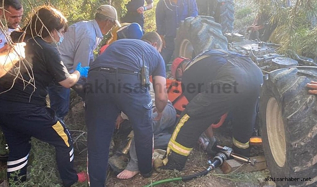 Kırkağaç'ta traktör altında kalan sürücü hastaneye kaldırıldı