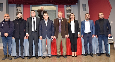 Manisa gazeteciler cemiyeti yönetim kurulu başkanı Ali filizkan 24 Temmuz mesajı