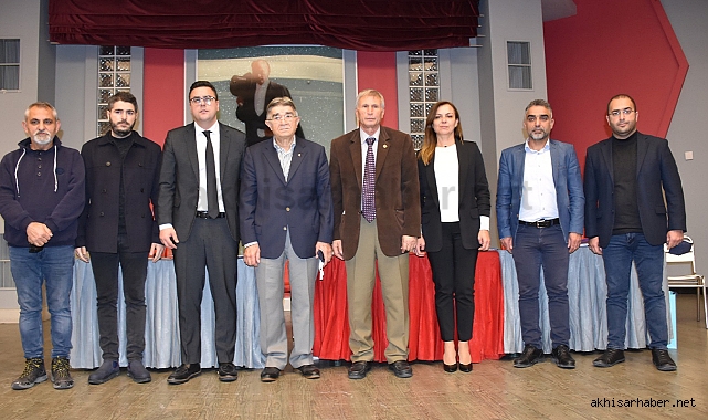 Manisa gazeteciler cemiyeti yönetim kurulu başkanı Ali filizkan 24 Temmuz mesajı