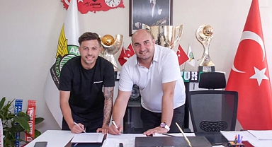 Akhisarspor, Bora Yılmaz ile yeniden anlaştı