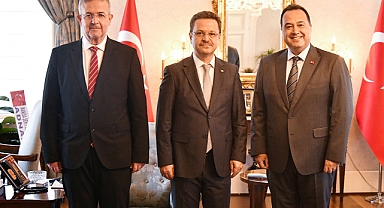 Başkan Besim Dutlulu'dan yeni Vali Enver Ünlü'ye ziyaret
