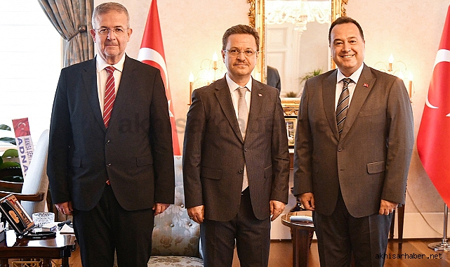 Başkan Besim Dutlulu'dan yeni Vali Enver Ünlü'ye ziyaret